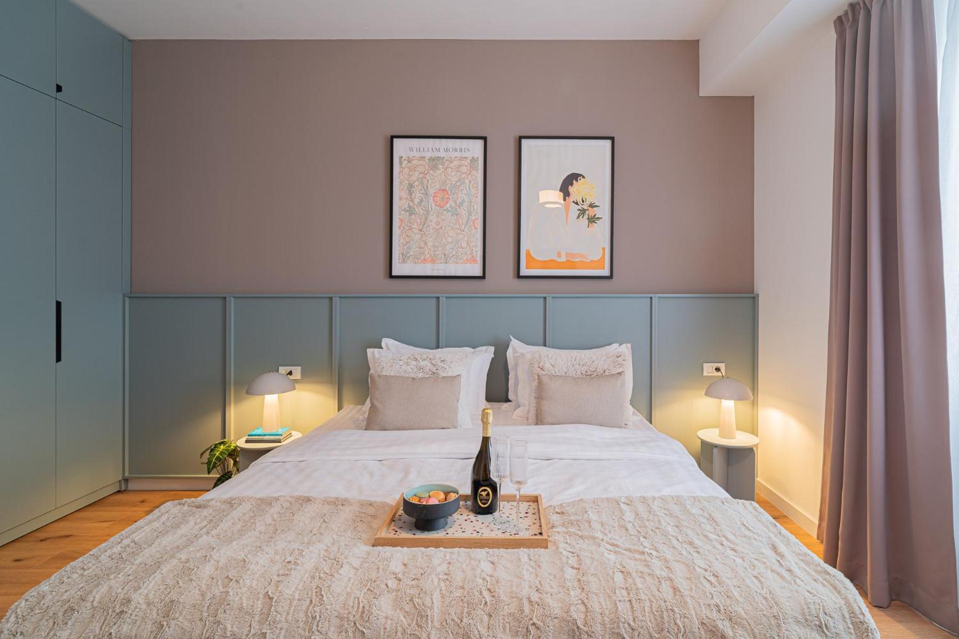 Loggia & Luxe 5Br Penthouse In Universitatii Area 布加勒斯特 外观 照片
